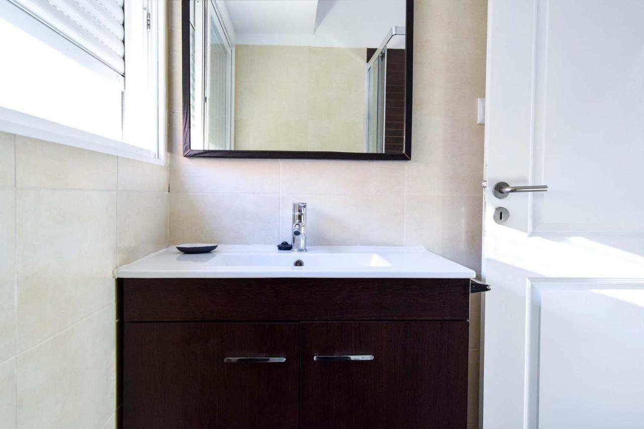 Family House Apartment ลิสบอน ภายนอก รูปภาพ