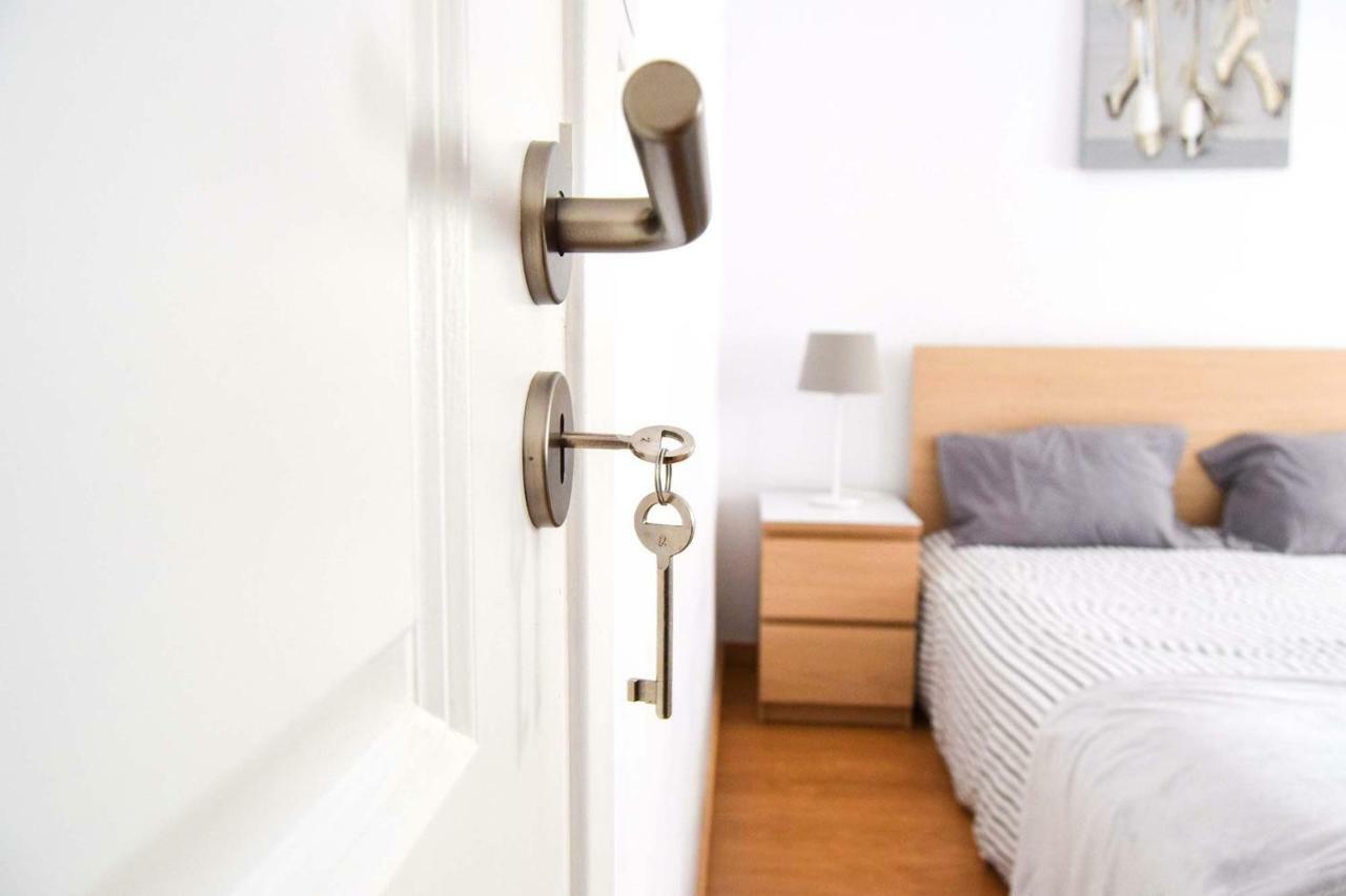 Family House Apartment ลิสบอน ภายนอก รูปภาพ